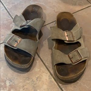 Arizona Birkenstock’s